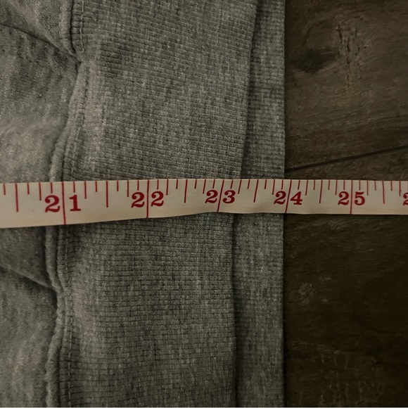 TORONTO RAPTORS HOODIE - CHILDRENS (XL) - Picture 6 of 7